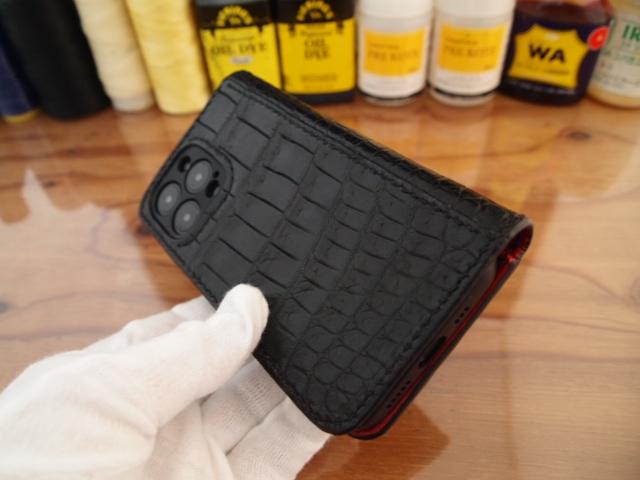 【オーダー】クロコダイル本革と天然シボ牛革のスマホケースカバー