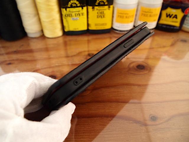 【オーダー】クロコダイル本革と天然シボ牛革のスマホケースカバー | 5枚目