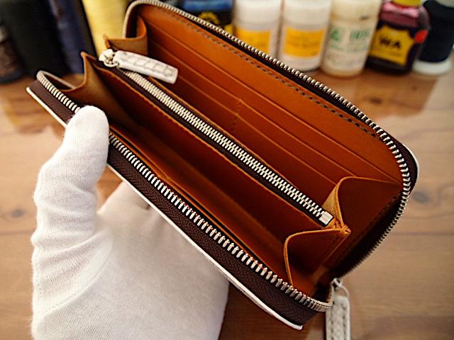 【受注製作】ヒマラヤクロコダイルと内装キャメルで作るラウンドファスナー長財布 | 5枚目